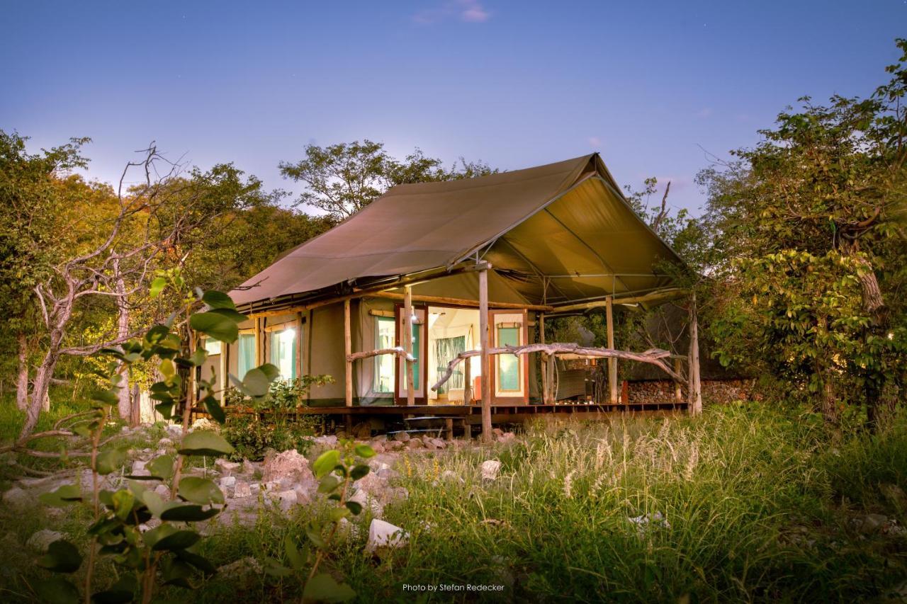 Ongava Tented Camp Okaukuejo Dış mekan fotoğraf